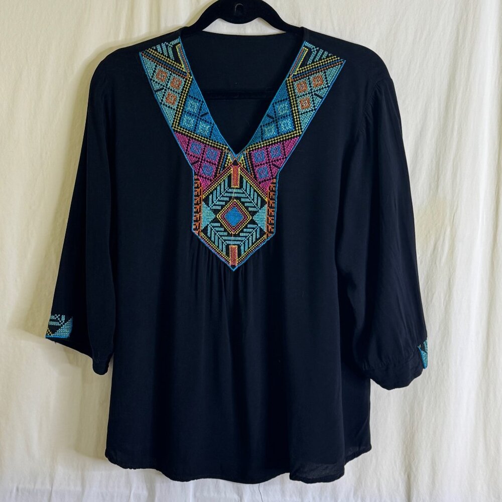 Vintage Women's Moda Cache Blouse Black Embroidered Neck & Sleeves Size XL